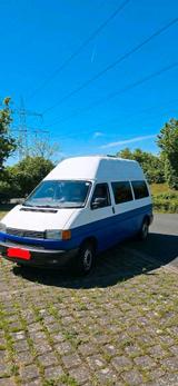 Volkswagen VW T4 Hochdach 2,5l langerradstand Wohnmobil - Volkswagen LT mit Benzin-Antrieb: Automatik