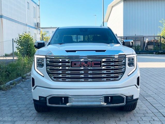 GMC Sierra 1500 Denali Crew Cab MY25 4.99%