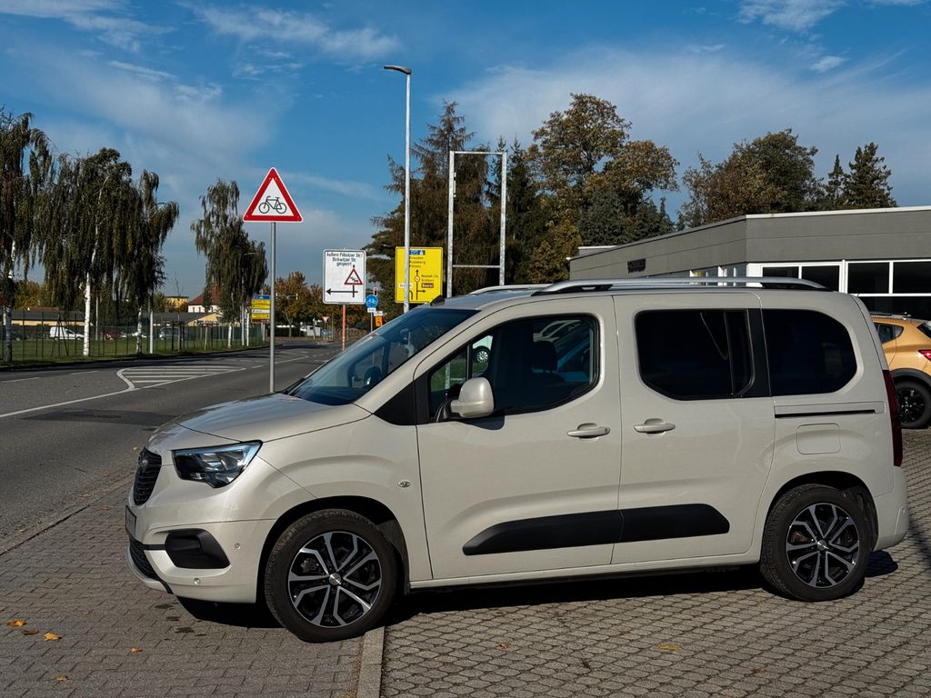 Image of Opel Combo
