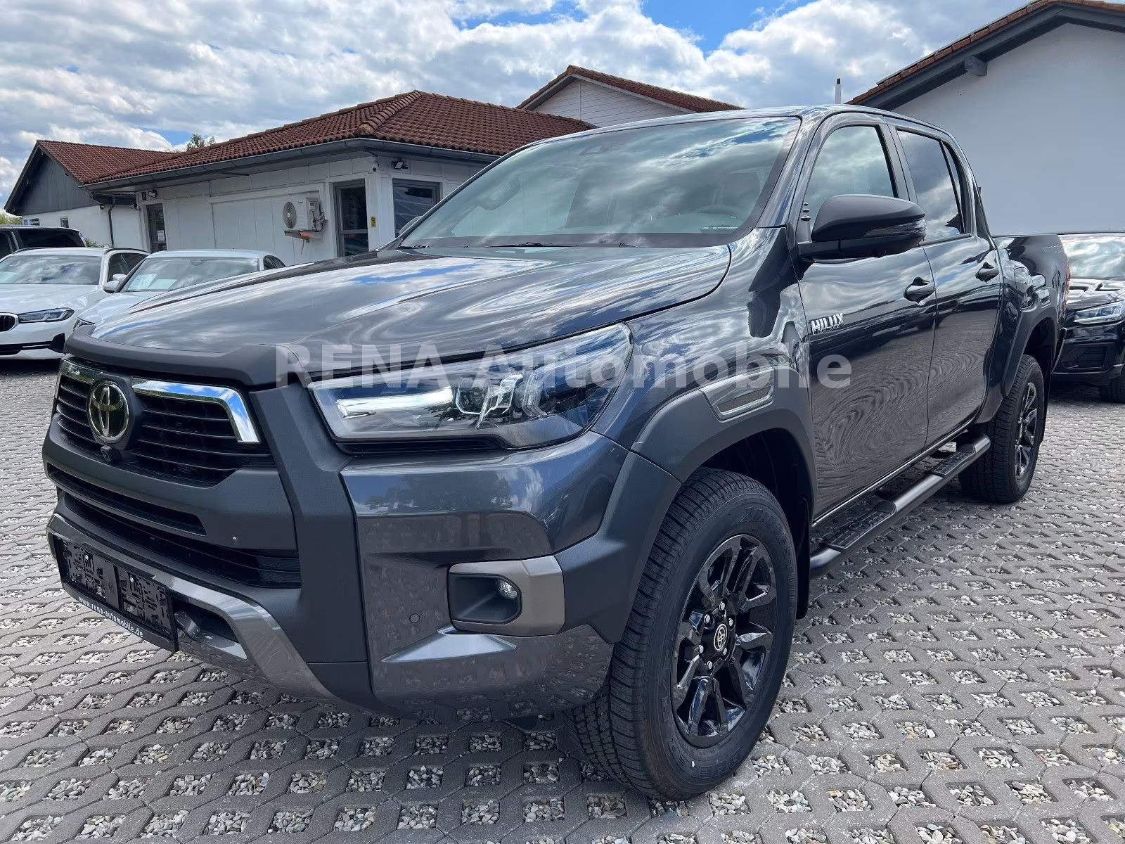 Toyota Hilux Invincible 2.8 Mild-Hybrid*360°*JBL*4xSHZ*