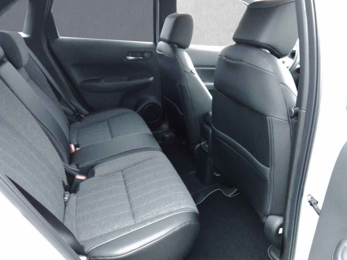 Fahrzeugabbildung Honda Jazz Hybrid 1.5 Advance