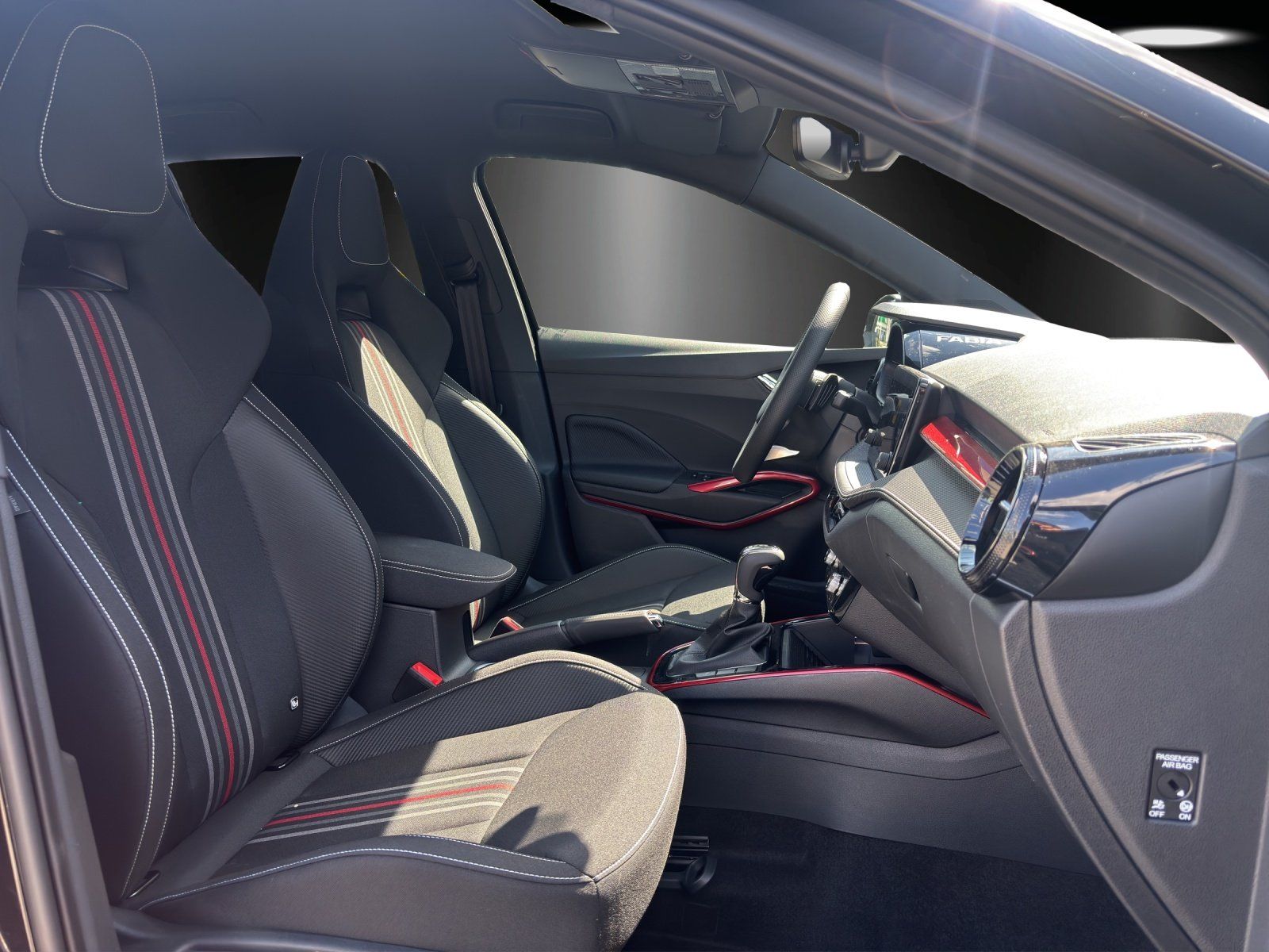 Fahrzeugabbildung SKODA Fabia Monte Carlo 1,0 TSI 85 kW DSG