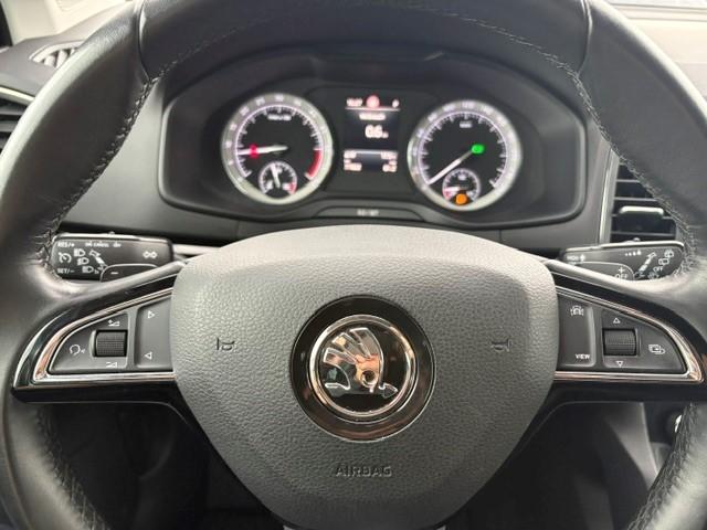 Skoda Karoq Style *Carplay*ACC*SHZ*Klima*aut.*Navigati