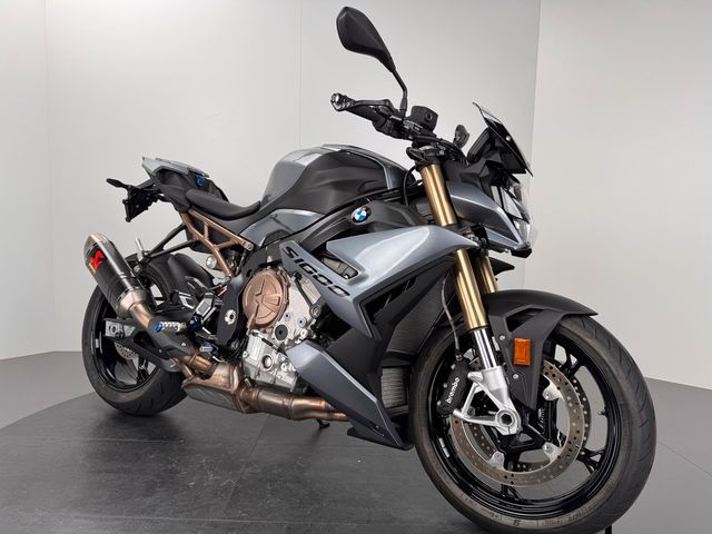 BMW S1000 R *TOP-ZUSTAND *AKRAPOVIC