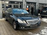 Mercedes-Benz E 220 CDI BlueEfficiency TEMPOMAT PDC - Mercedes-Benz E 220 aus 2009: Cdi