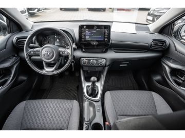 Toyota Yaris - 8