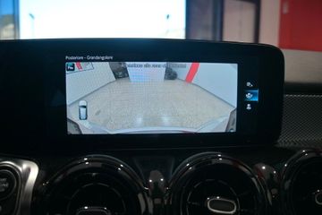 Mercedes GLB 180 - 10