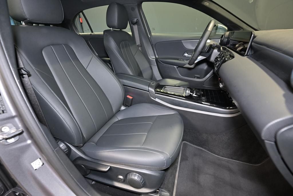Mercedes-Benz A 180 NAVI LED KAMERA foto 5