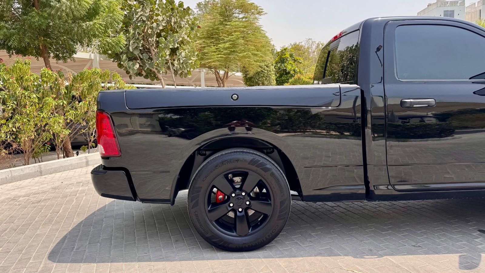 Dodge 5.7*V8*4X4*SINGLE*RAMBOX*CLEAN-CARFAX*AHK*NAVI*