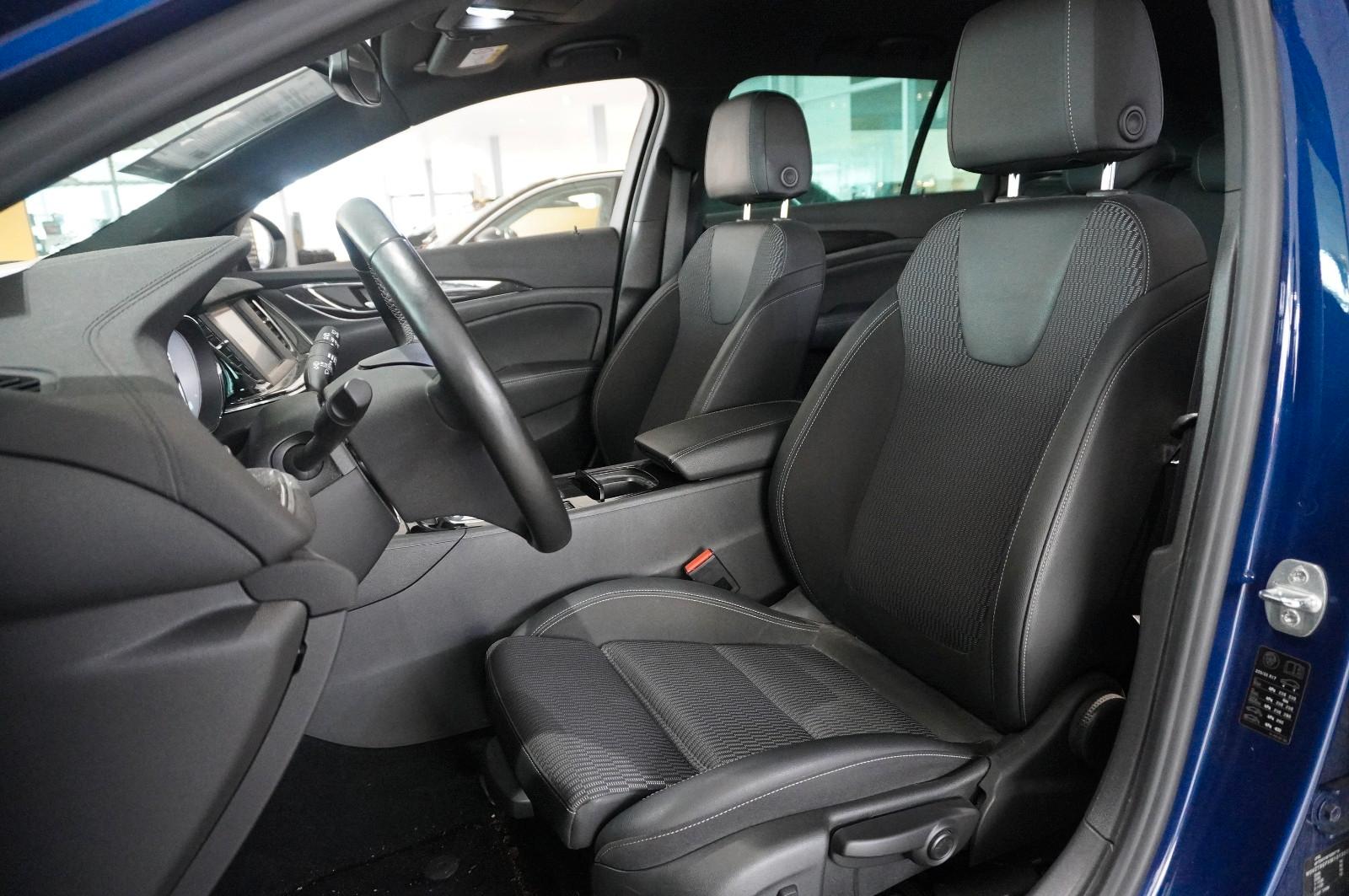 Opel Insignia B ST 2.0D ELEGANCE LED/NAVI/SHZ/LHZ/PDC