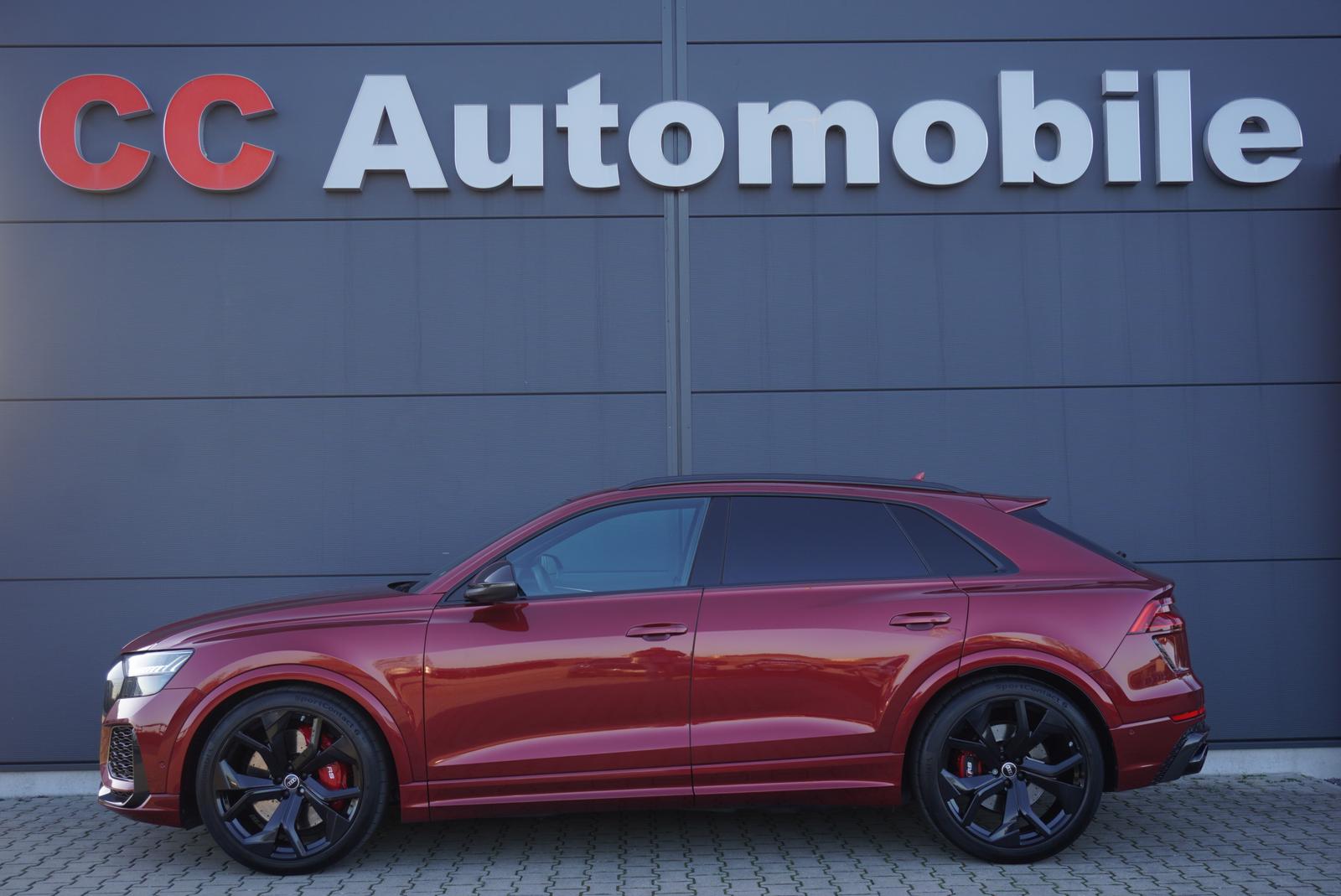 Audi RSQ8 4.0 TFSI/OptikCarbon/S-Sitze/23Zoll/AHK/B&O