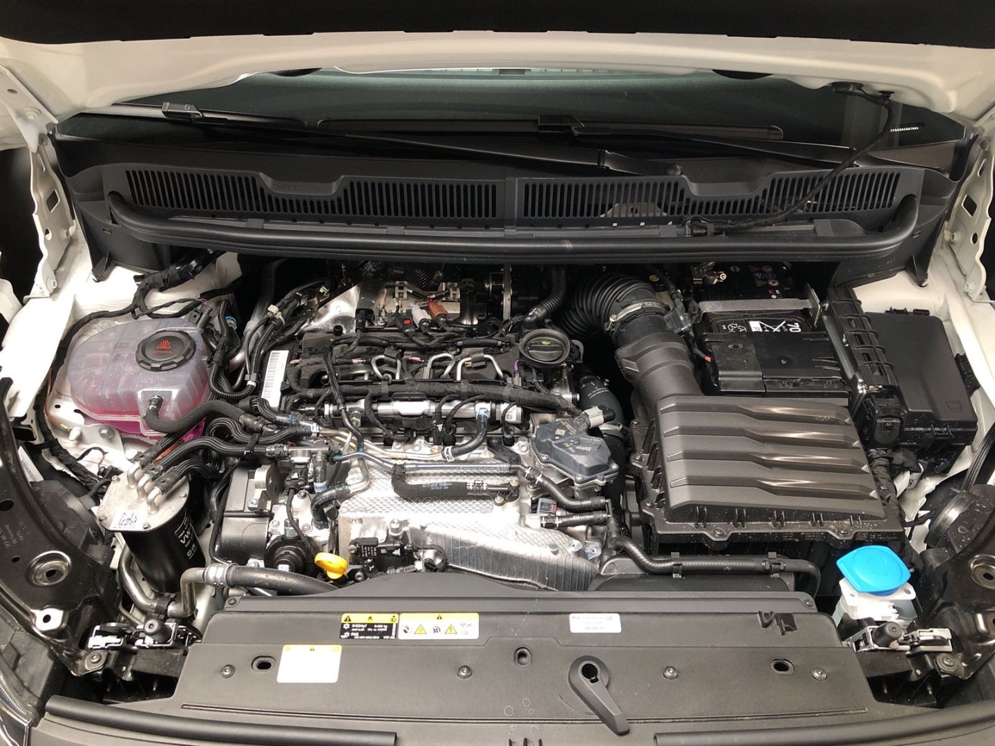 Fahrzeugabbildung Volkswagen Caddy Cargo 2.0 TDI Klima GRA Apple CarPlay Andr