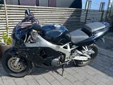 Honda CBR 900 RR Fireblade (SC33) - Offers