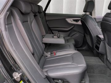 Audi Q8 - 8
