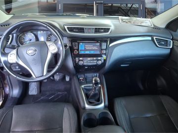 Nissan Qashqai Tekna 1.6 °LED°AHK°Pano°Kamera°SHZ°BF°