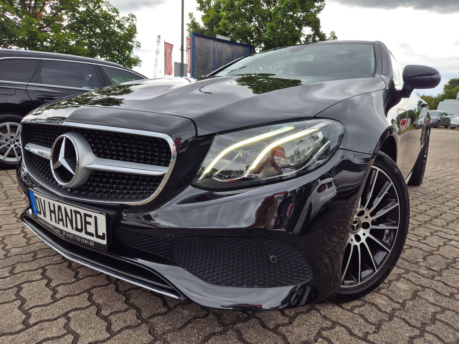 MERCEDES-BENZ E 220 E Coupe d 4Matic AMG Line