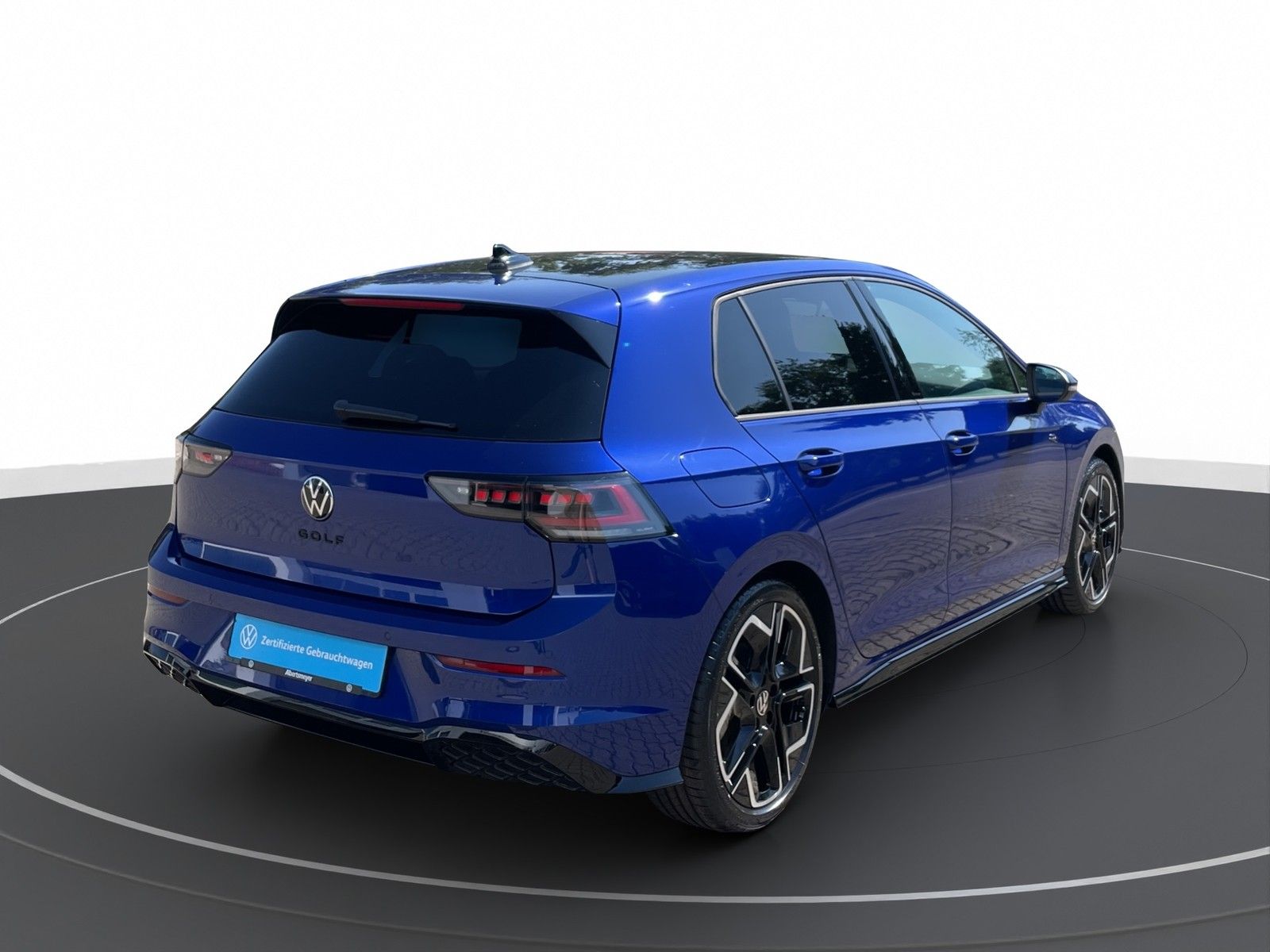 Volkswagen Golf VIII 1.5 eTSI R-Line DSG BLACK MATRIX NAVI foto 4