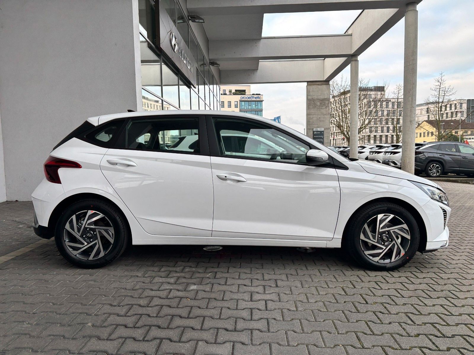 Fahrzeugabbildung Hyundai i20 1.0 T-GDI Trend Navi,SHZ,Kam.,PDC,Virtual,LM