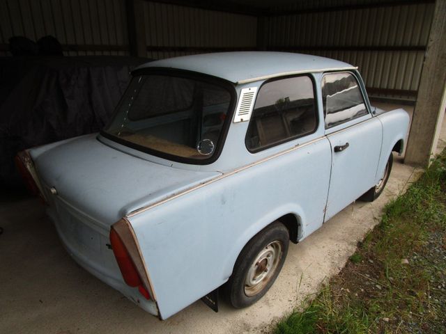 Trabant 601s Gletscherblau