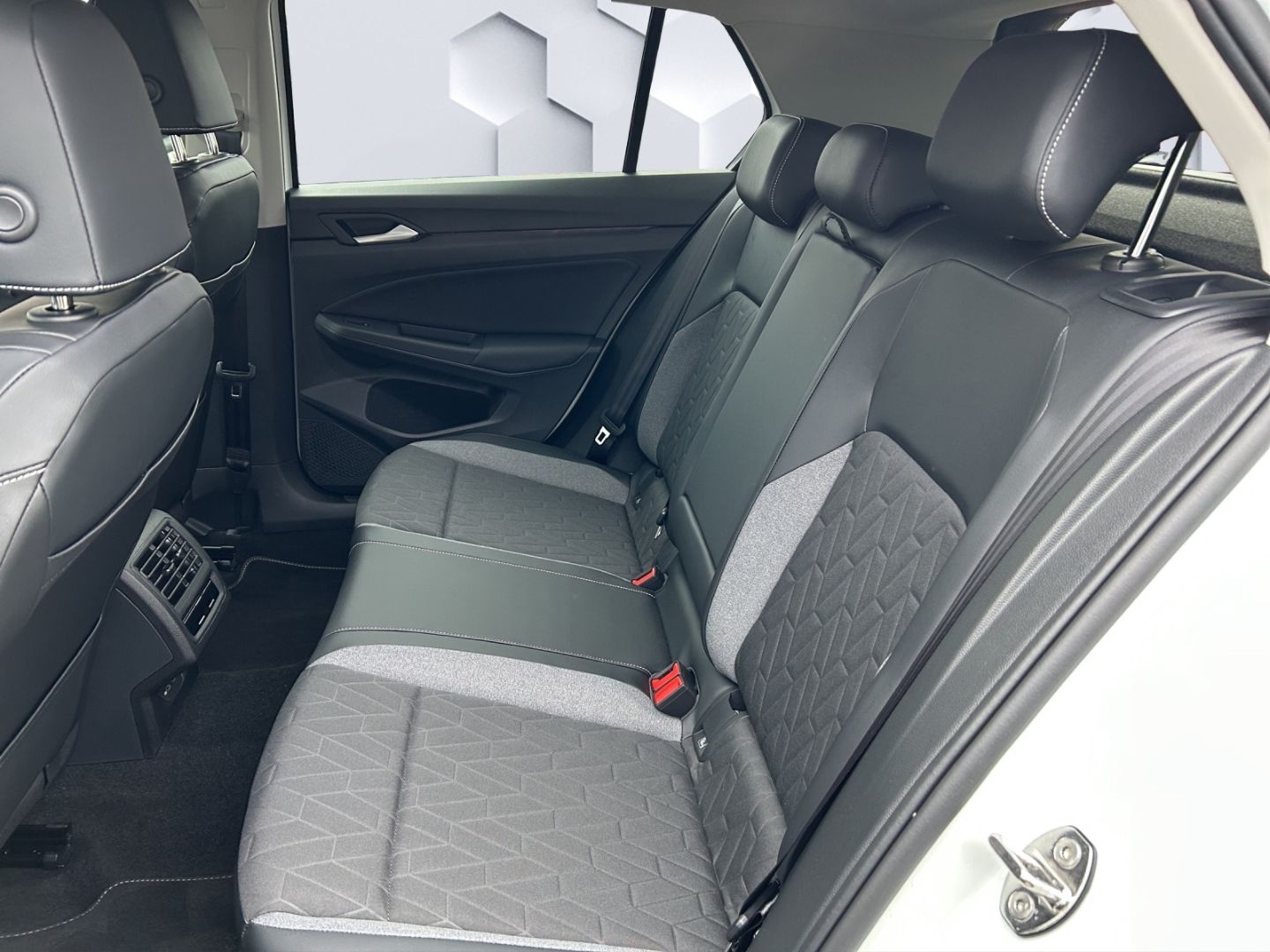 Volkswagen Golf Goal 1,5l eTSI DSG Digitales Cockpit LED Sp foto 17