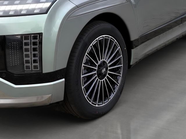 Fahrzeugabbildung Hyundai IONIQ 9 110 kWh 4WD Uniq+RELAX-PAKET+PANORAMADAC