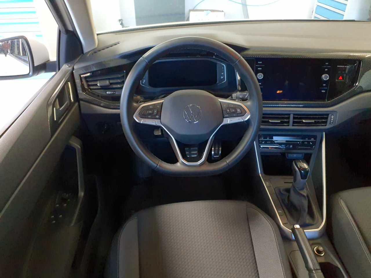 Volkswagen Polo VI 1.0 TSI Navi LED Carplay SHZ