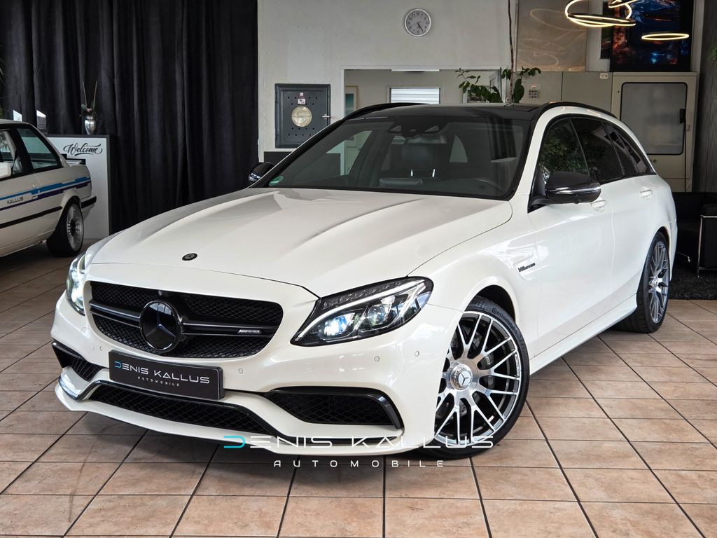 Image of Mercedes-Benz C 63 AMG