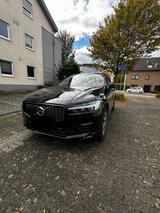 Volvo XC60 B4 R Design Geartronic R Design - gebrauchte Volvo XC60 aus dem Jahr 2021