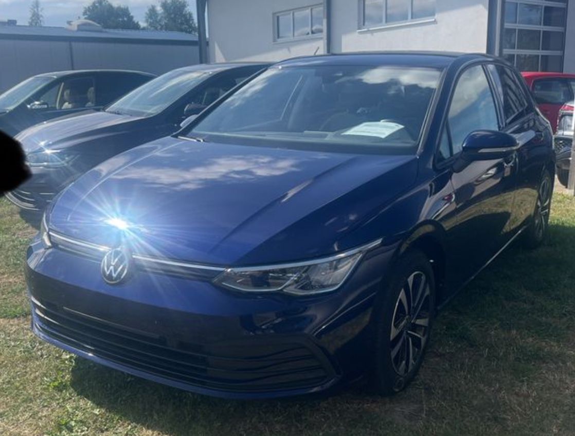 Fahrzeugabbildung Volkswagen Golf VIII Lim. United/ Unfallfrei
