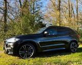 BMW X5 M  - BMW X5 M mit Schiebedach