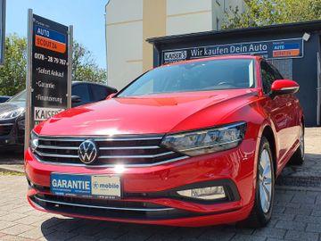 Volkswagen Passat Variant - 1