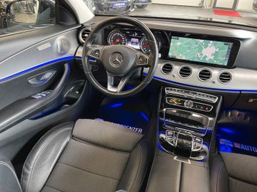 Mercedes-Benz E 350d *LED*KAMERA*NAVI*PDC*BURMESTER*CARPLAY*