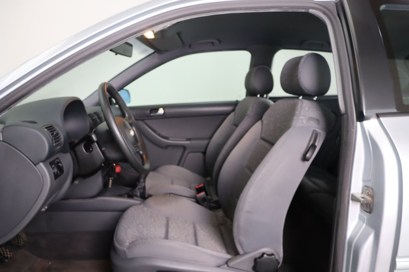 Fahrzeugabbildung Audi A3 1.6 * 1.Hand * HU/AU neu * Klimaaut.