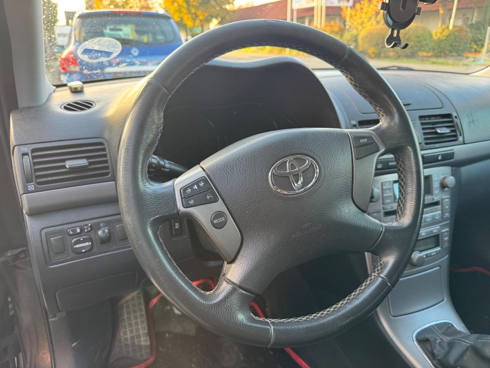 Toyota Avensis 2007 — photo 10