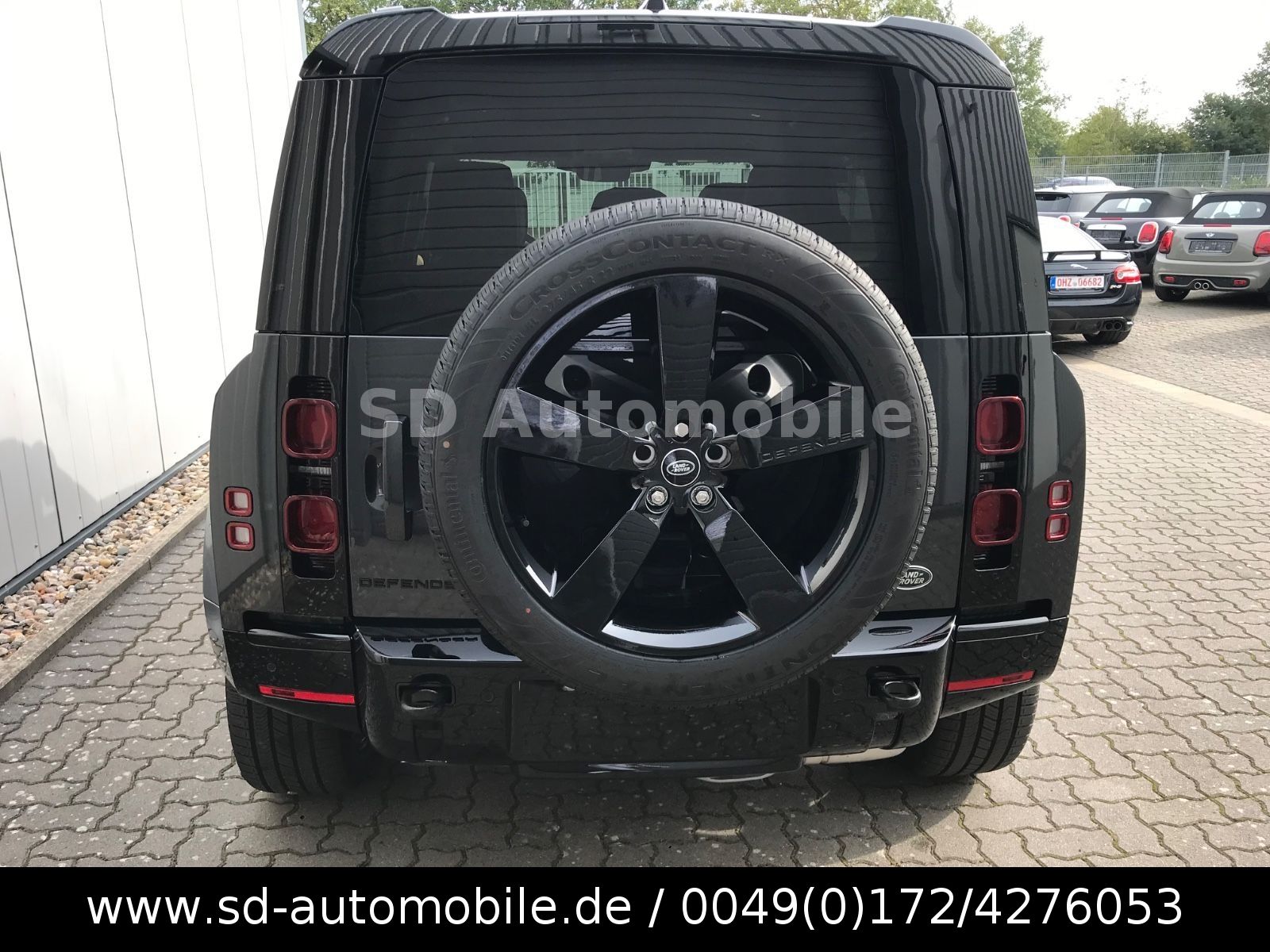 Land Rover Defender 110 X-Dynamic HSE 7-SITZER BLACK-DESIGN foto 5