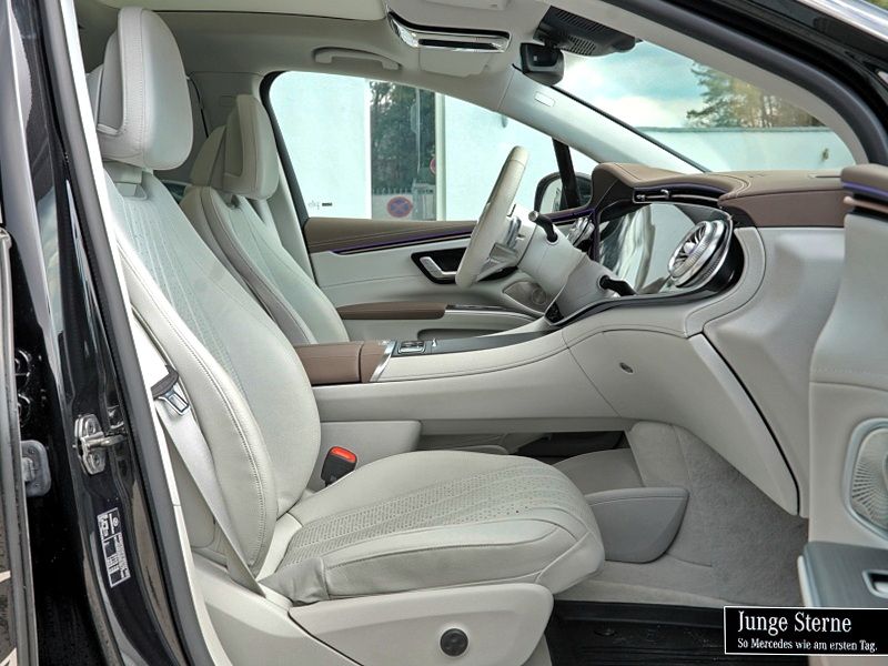 Mercedes-Benz EQS 450 SUV AMG HYPERSCREEN BURMESTER3D AIR FAH foto 5