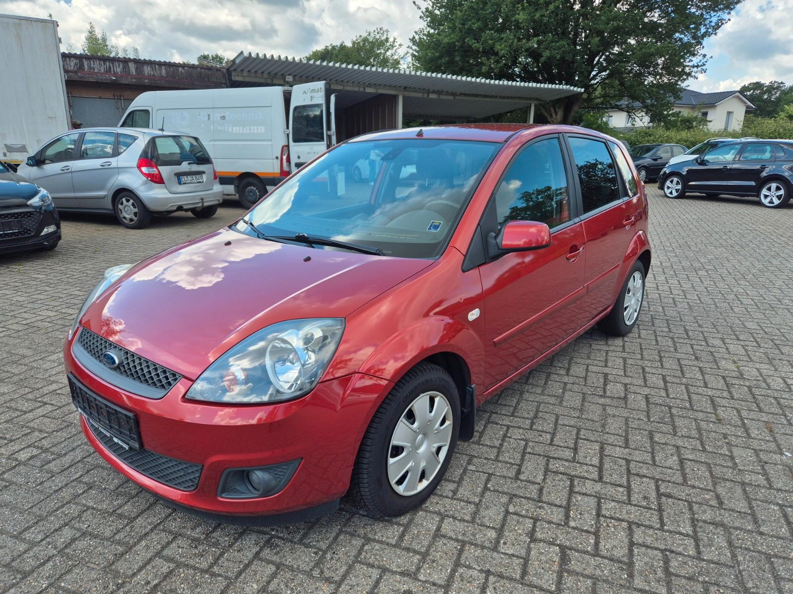 Ford Fiesta Style 1.3 *TÜV neu*Allwetter*Klima*TipTop