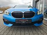 BMW 120i Advantage, Automatik, CarPlay, LED - BMW 120 mit Benzin-Antrieb: Blau, Limousine