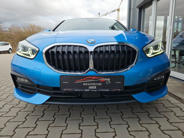 BMW 120i Advantage, Automatik, CarPlay, LED