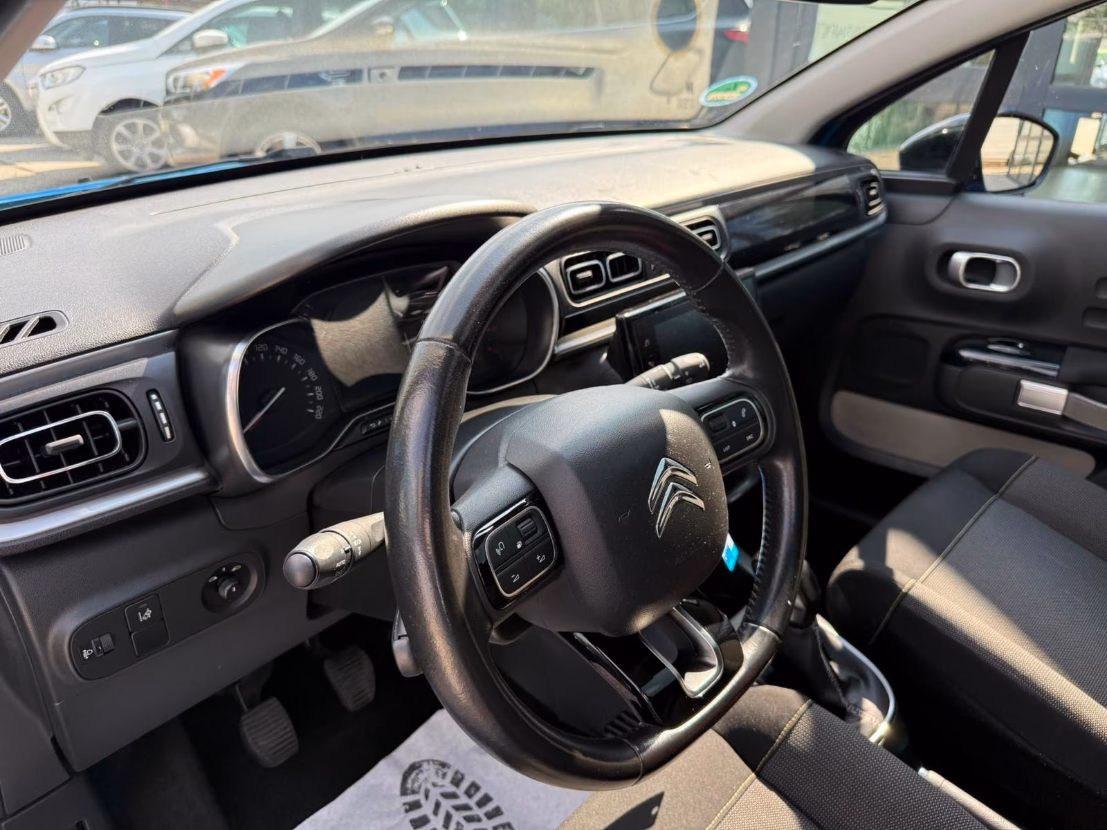 Citroën C3 Shine*LED*Navigation*Kamera*Tempomat*Panorama