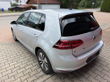 Volkswagen Golf - 7