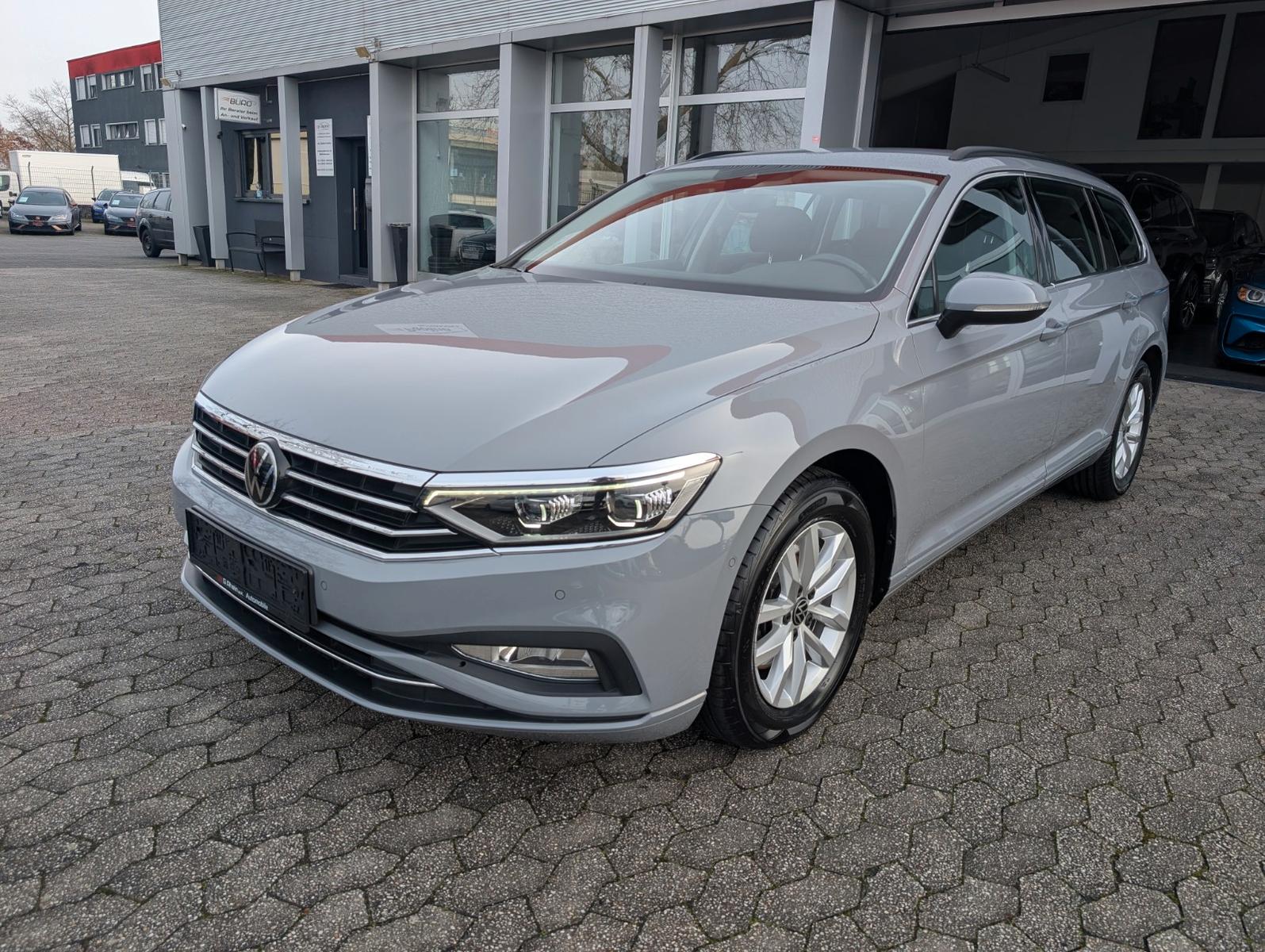 Volkswagen Passat Variant Comfortline / Life / Business IQ