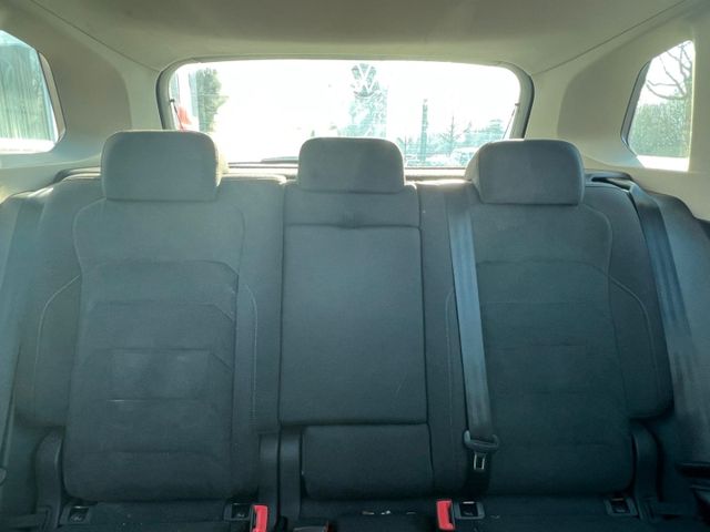 Tiguan 2.0TDI 4M DSG Highline R-LINE*NAVI*ASSIST