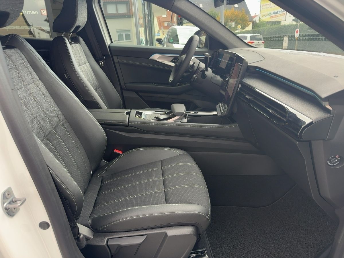 Fahrzeugabbildung Renault Austral Techno 160 Aut. el. Heckkl. GJR