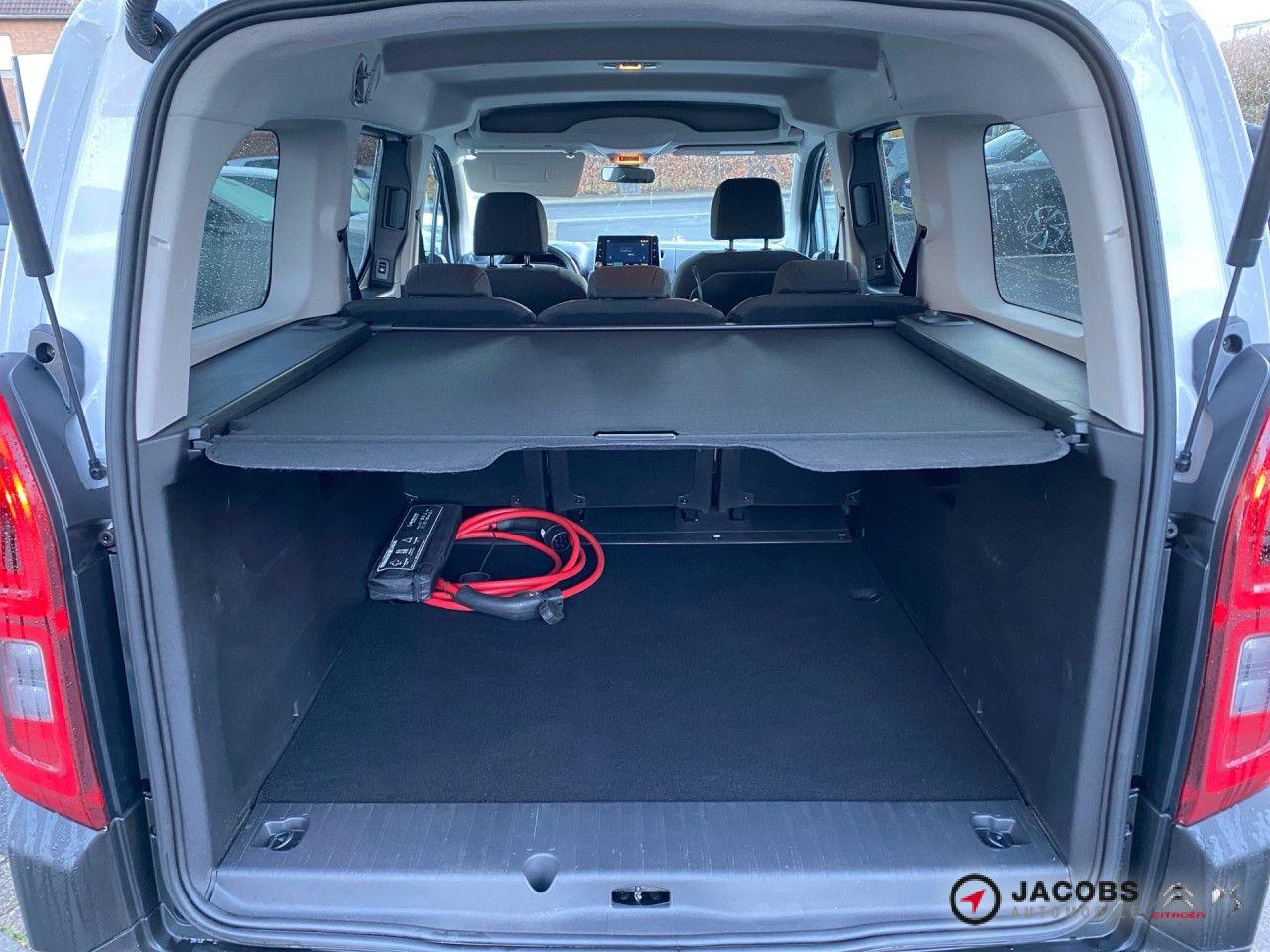 Citroën E-Berlingo XL Elektromotor 136 SHINE On-Board