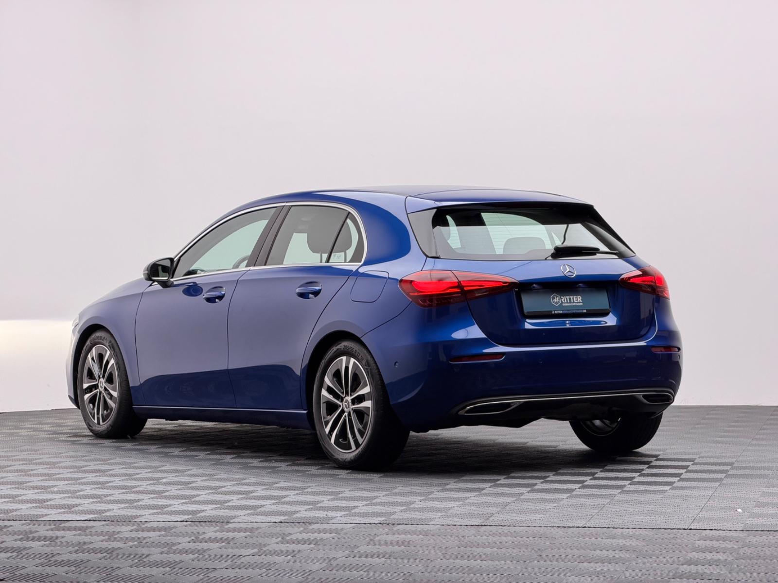 Mercedes-Benz A-Class 4M Progressive AHK Burmester NAVI MBUX LED, миниатюра 4
