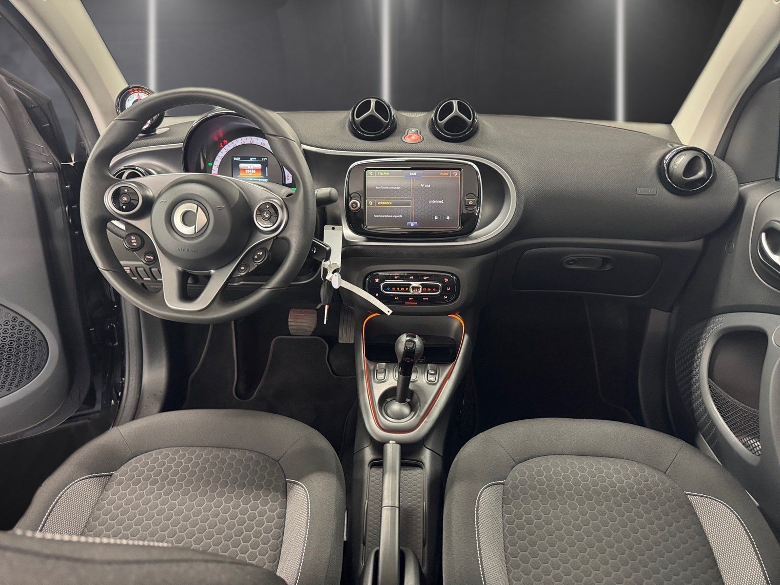 Fahrzeugabbildung Smart smart EQ cabrio Exclusive*Led*Kamera*22kW*CarPl*