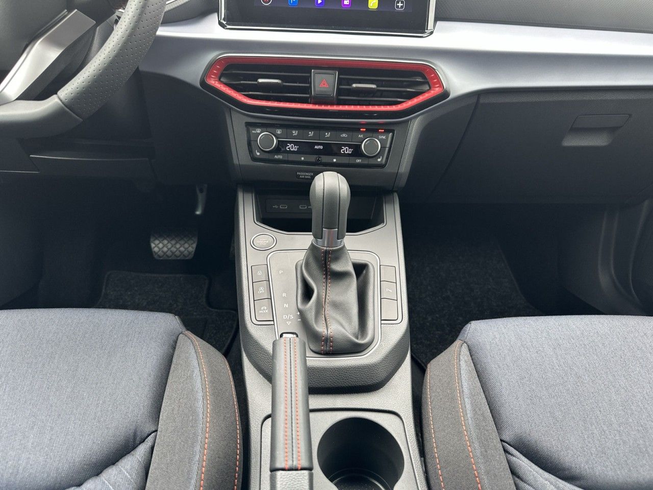 Fahrzeugabbildung SEAT Ibiza FR Black Edition 1.0 TSI DSG