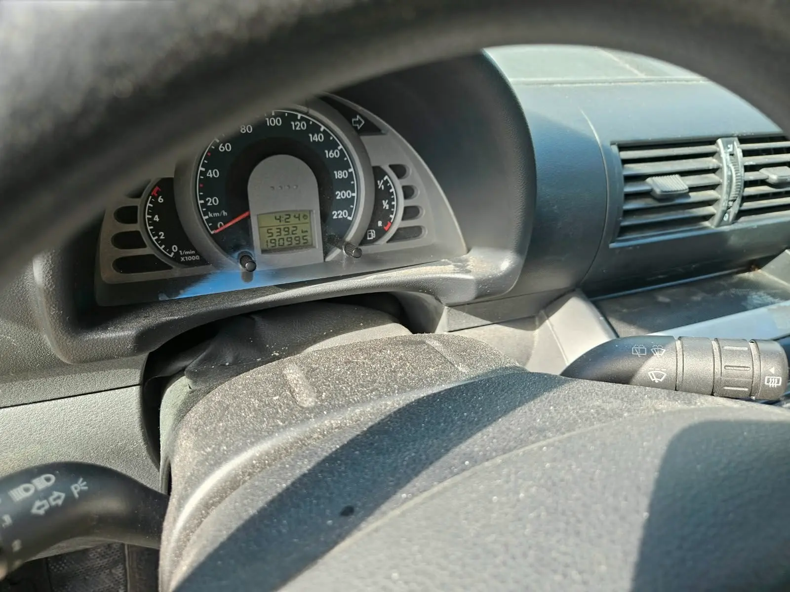 Volkswagen Fox 2010 — photo 11