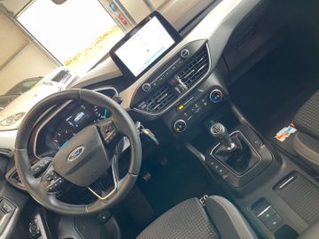 Ford Focus Lim. Cool & Connect *NAVI*KLIMA*SPURASSIST